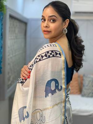 Kalamkari & Batik Weave on Pure Chanderi Cotton with Matching Blouse  3