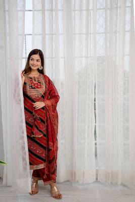 Red-black german reyon kurta pant 2