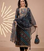 Multi colour german reyon kurta pant