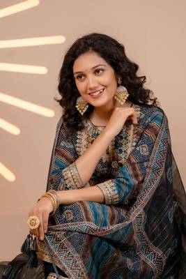 Multi colour german reyon kurta pant 2