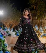 Black pure georgette kurta pant