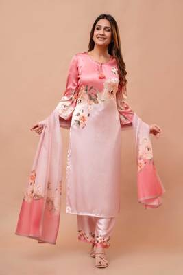 Baby pink pure crape kurta set 3