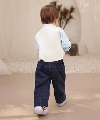 White waist coat with pant and shirt 3