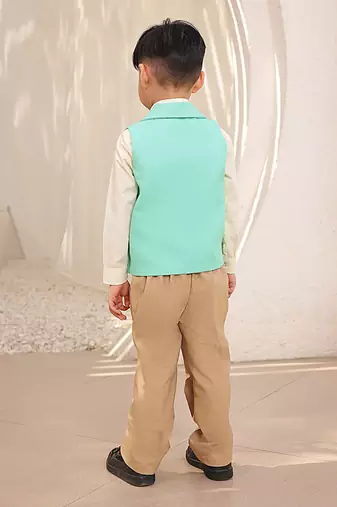 Green waist coat with shirt and pant
