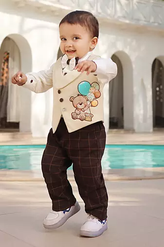 Beige waist coat set
