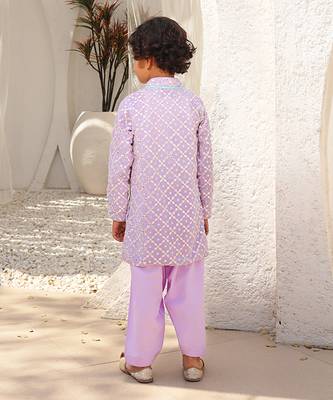 Lilac embroidered kurta with salwar 3