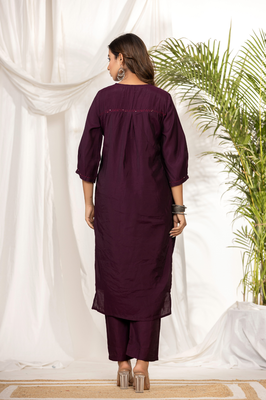 Purple muslin kurta set with ajrakh dupatta 3