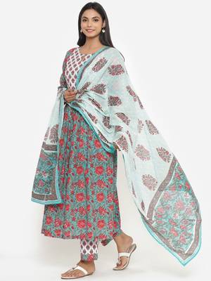 Flared floral kurta set 1