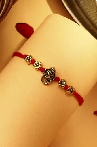 Ganesh rakhi: divine blessings for your brother