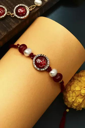 Red stone studded bhaiya bhabhi rakhi set