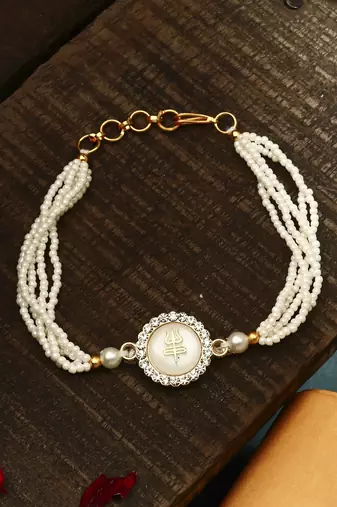 White stone with trishula bhaiya bhabhi rakhi set