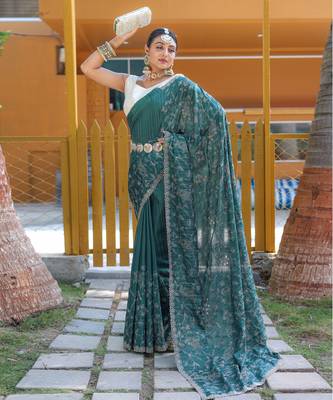Green Classic emboidary border silk bland weaving saree with Blouse 5