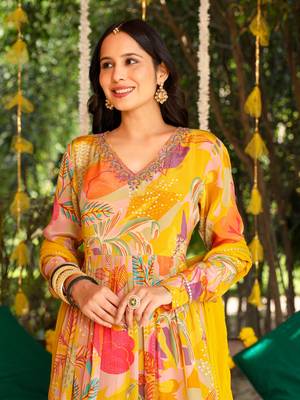 Yellow omen embroidered pure russian silk kurta set 2