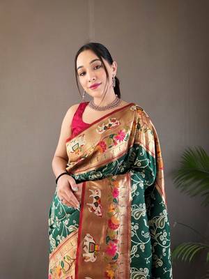 Green Paithani style silk bland zari weaving contrust border saree with Blouse 3