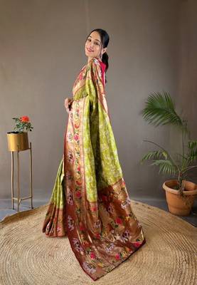 Pista Paithani style silk bland zari weaving contrust border saree with Blouse 2