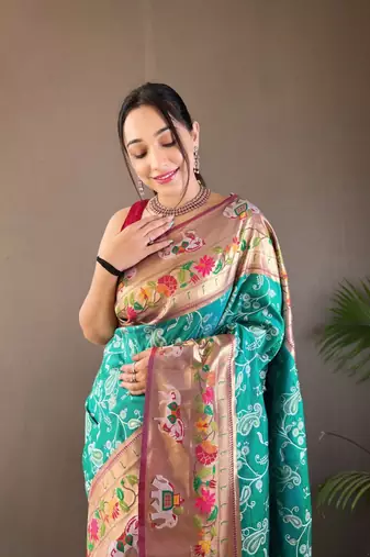 Rama Paithani style silk bland zari weaving contrust border saree with Blouse
