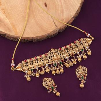 Mansiyaorange matte gold lakshmi motif kempu stone necklace heavy choker jewellery sets for women 1
