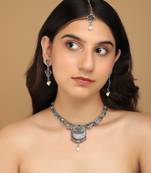 Mansiyaorange german silver floral kempu stone choker with mangtikka jewellery set