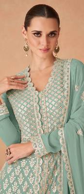 Pista Embroidered Georgette Semi-Stitched Anarkali Salwar Suit 3