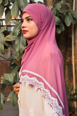 purple georgette ready-to-wear lace hijab 3