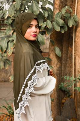 Army green ready to wear | instant hijab with lace 1