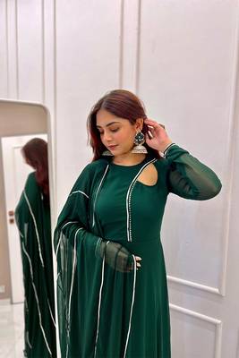 Bottle green anarkali with dupatta 6