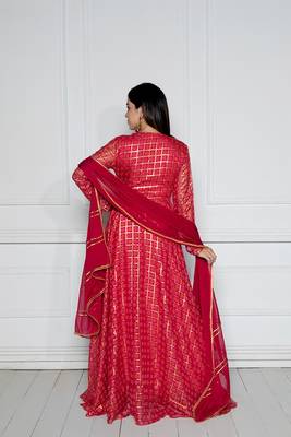 Rouge pink anarkali with dupatta 4