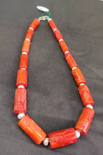 Taiwan coral necklace