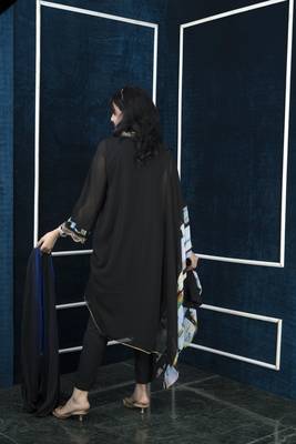 Nikhaar black embroidered georgette stitched trouser kurta & dupatta  5
