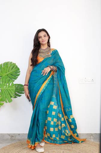 Turquoise Cotton Printed Saree With Blouse