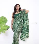 Green Cotton Printed Saree With Blouse