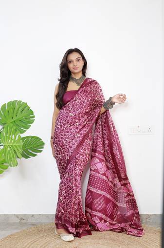 Purple Cotton Printed Saree With Blouse