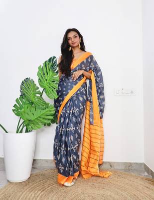 Grey Cotton Printed Saree With Blouse 2