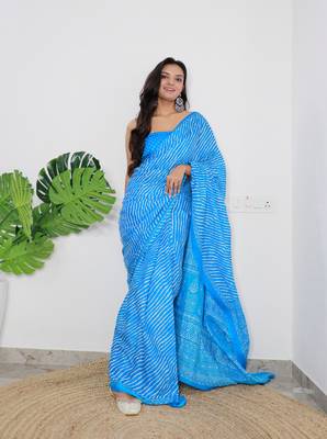 Blue Cotton Printed Saree With Blouse 4