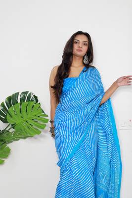 Blue Cotton Printed Saree With Blouse 5