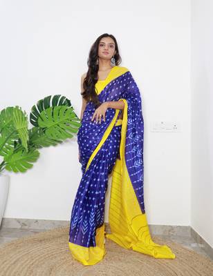 Blue Cotton Printed Saree With Blouse 2