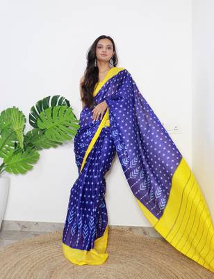 Blue Cotton Printed Saree With Blouse 3