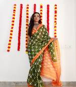 Green Cotton Printed Saree With Blouse