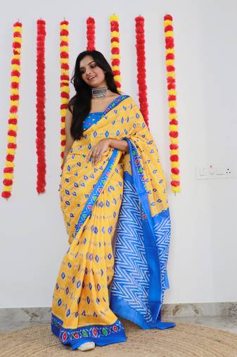 Yellow Cotton Printed Saree With Blouse