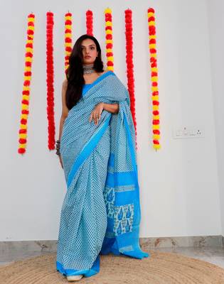 Blue Cotton Printed Saree With Blouse 2