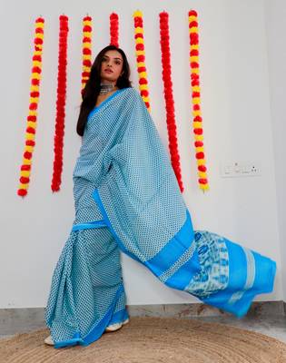 Blue Cotton Printed Saree With Blouse 5