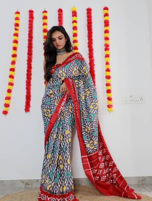 Grey Cotton Printed Saree With Blouse 1