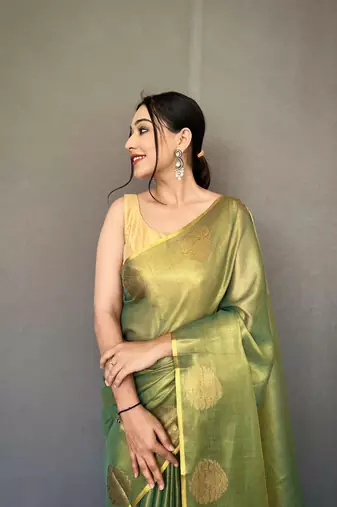 Green Kanjivaram Style of tissue silk zari weaving border Pallu saree with Blouse