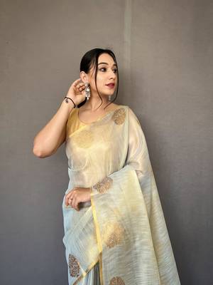 white Kanjivaram Style of tissue silk zari weaving border Pallu saree with Blouse 3