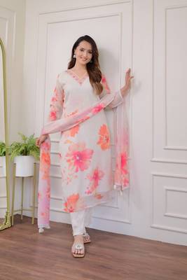Off white colour beautiful floral printed ethnic classy salwar suit 4