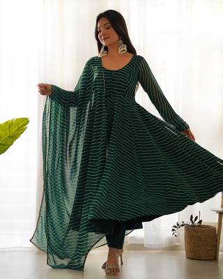  soft faux georgette laheriya print fully flair anarkali pant with dupatta set 3