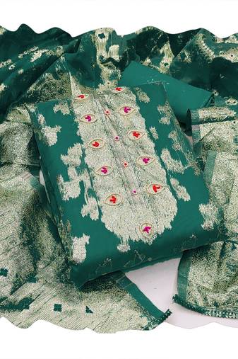 Handcrafted ethnic green colour organza salwar kameez for graceful heavy partywear looks in designer style