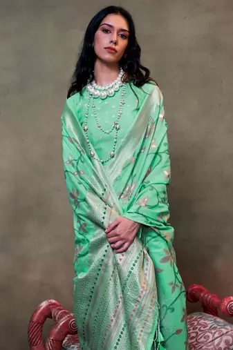 Pista Green Span Cotton Jacquard Woven Saree With Blouse