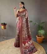 Cream Kalamkari style cotton bland print work saree with Blouse