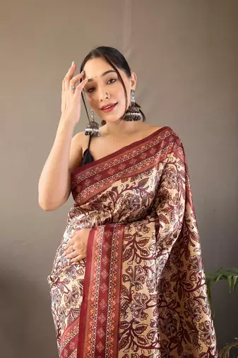 Cream Kalamkari style cotton bland print work saree with Blouse